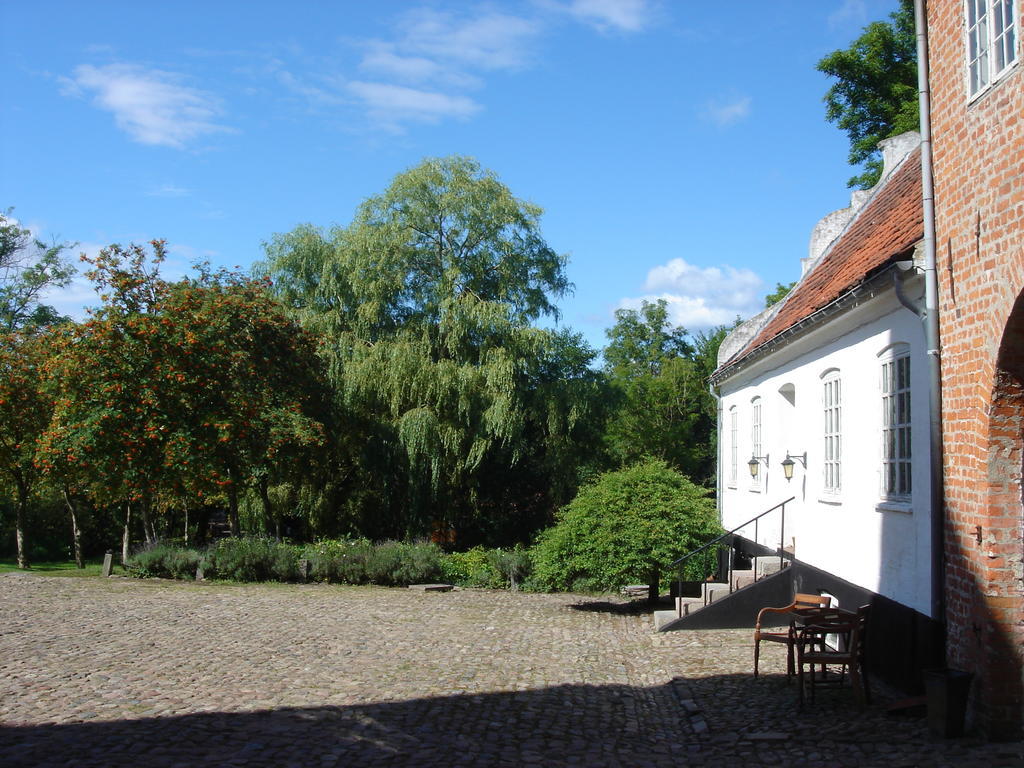 Harridslevgaard Slots Apartments Bogense Buitenkant foto
